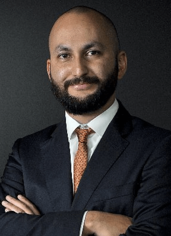 Lic. Alejandro Montúfar Helú Jiménez