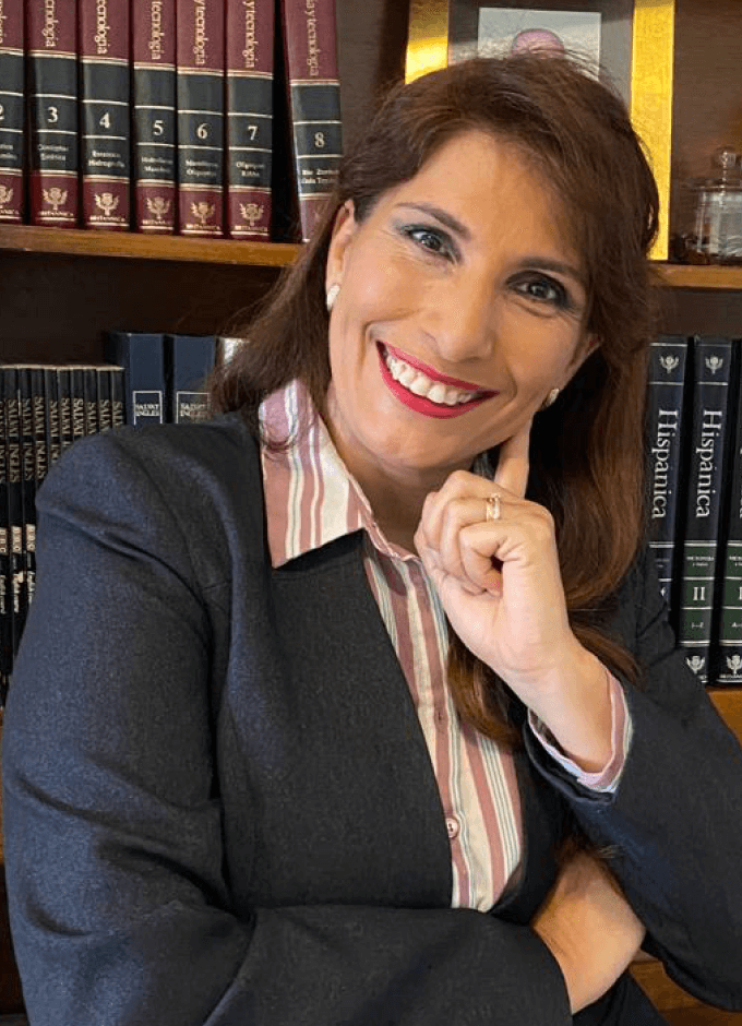 Lic. Gina Camberos Alzaga